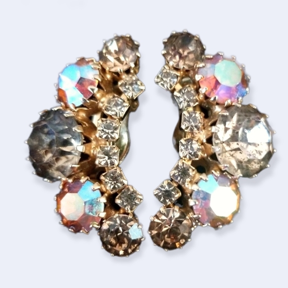 Vintage WEISS Crystal Clip On Earrings - Picture 6 of 11